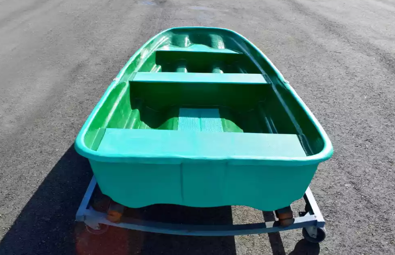 Стеклопластиковая лодка Старт (тримаран) в Электростали