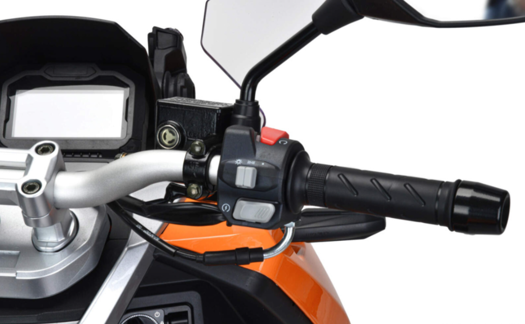 Скутер MOTOLAND (МОТОЛЕНД) T-MAX 150 в Электростали