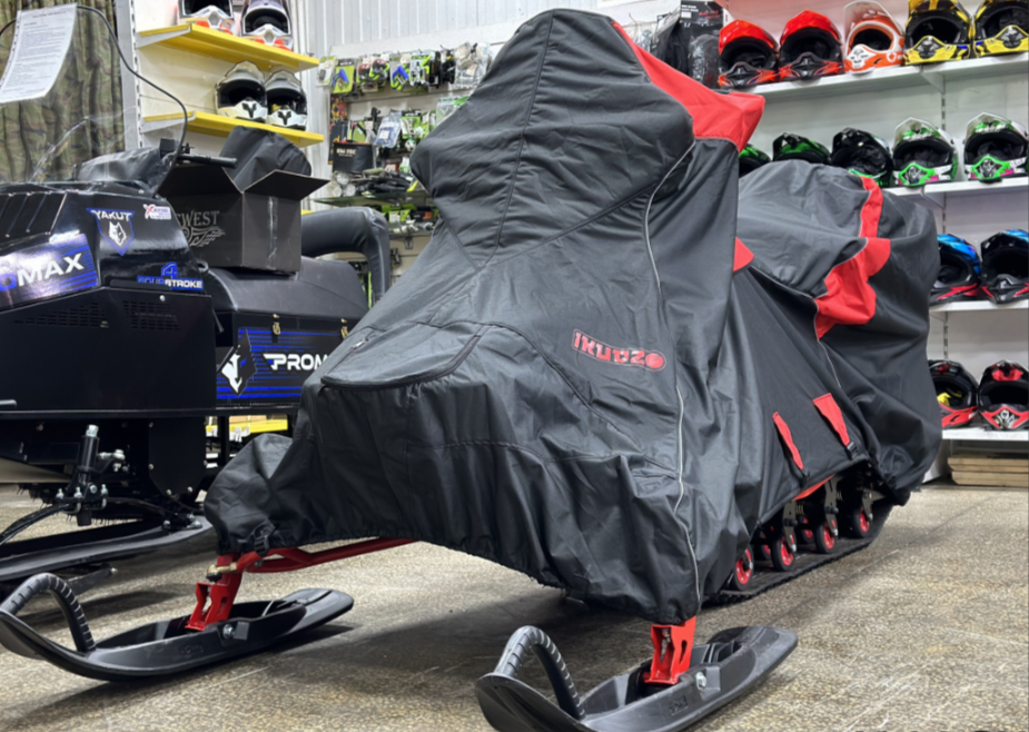 Чехол транспорт. снегохода IKUDZO HUNTER черно-красный Оксфорд ПРЕМИУМ качества с лого IKUDZO в Электростали