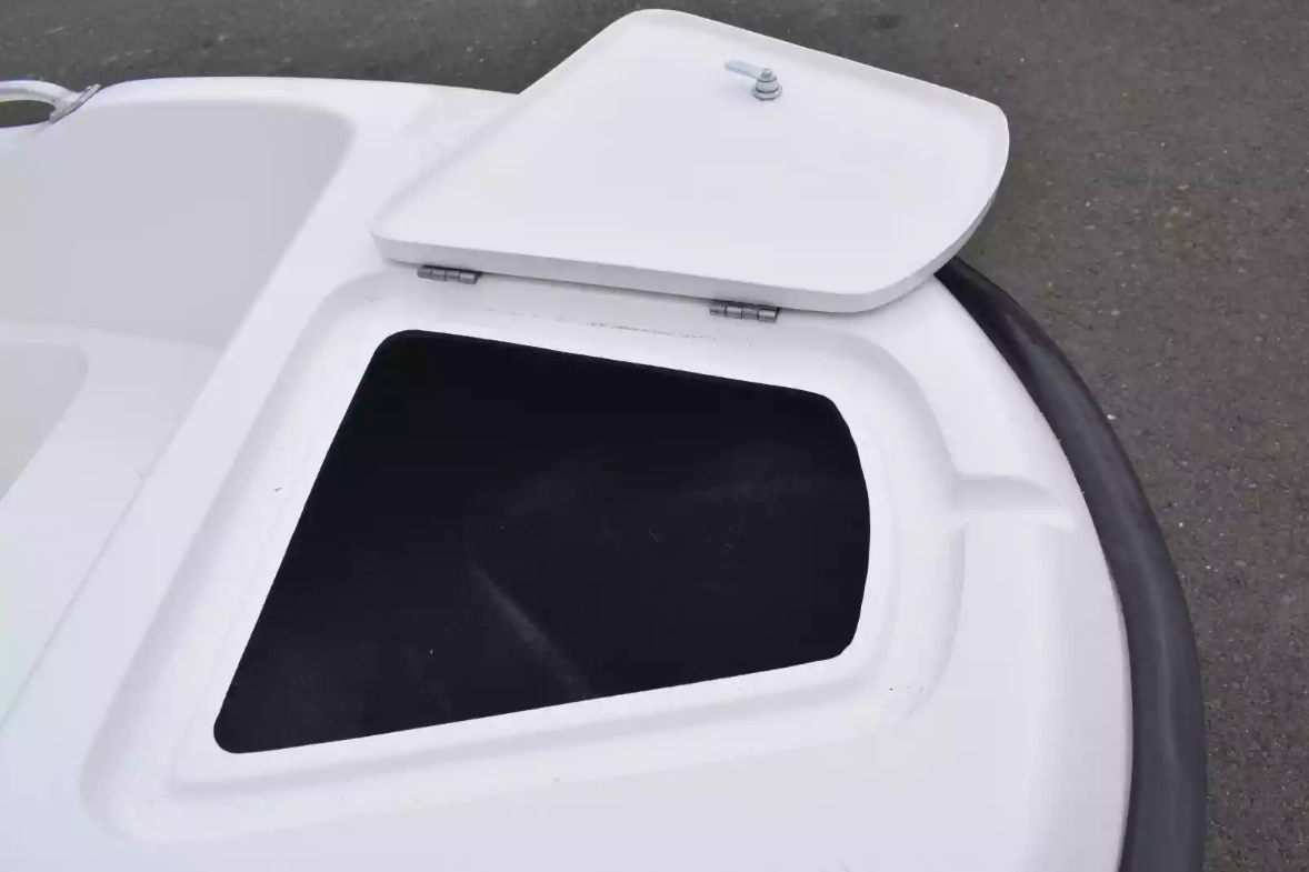 Стеклопластиковая лодка Пингвин New (тримаран) в Электростали