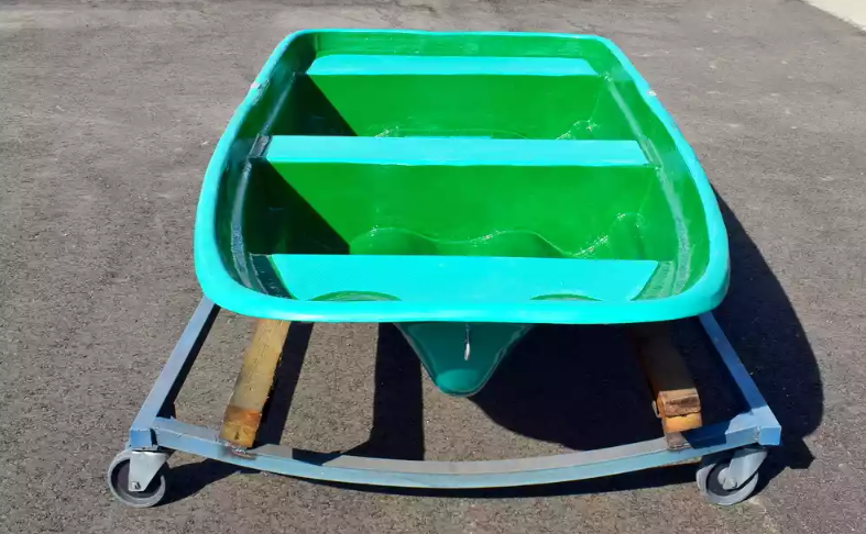 Стеклопластиковая лодка Старт (тримаран) в Электростали