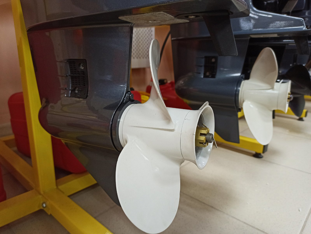 Лодочный мотор BREEZE T30S (2х тактный) в Электростали