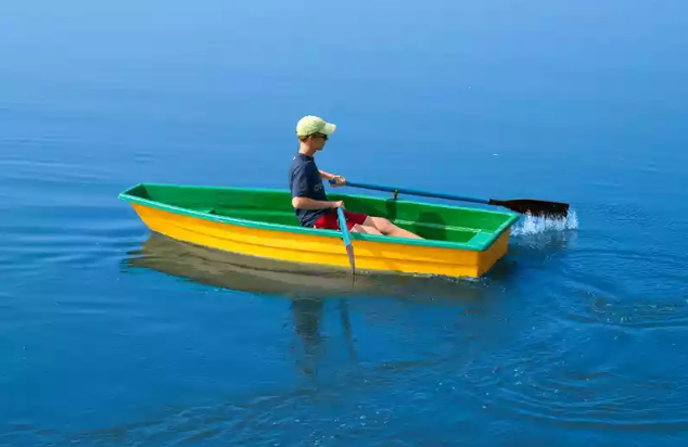 Стеклопластиковая лодка Малютка в Электростали