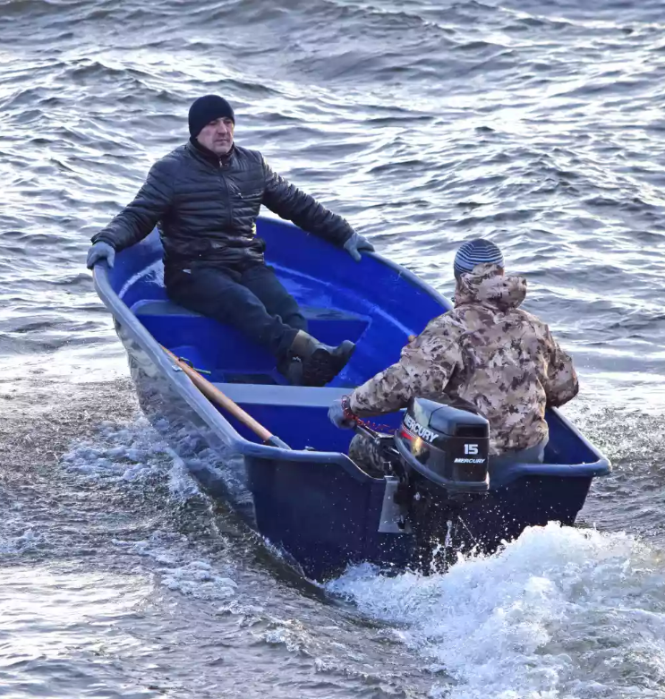 Стеклопластиковая лодка Neman-340 (тримаран) в Электростали