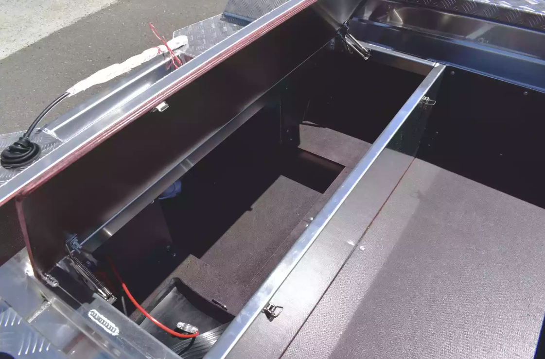 Алюминиевая лодка Wyatboat-390 DCM в Электростали