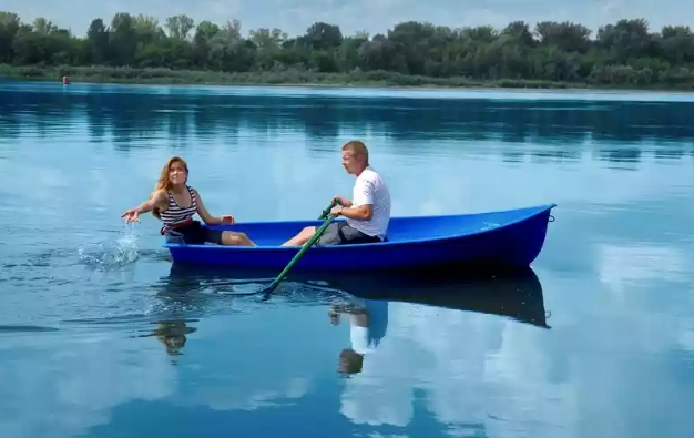 Стеклопластиковая лодка Дельфин в Электростали