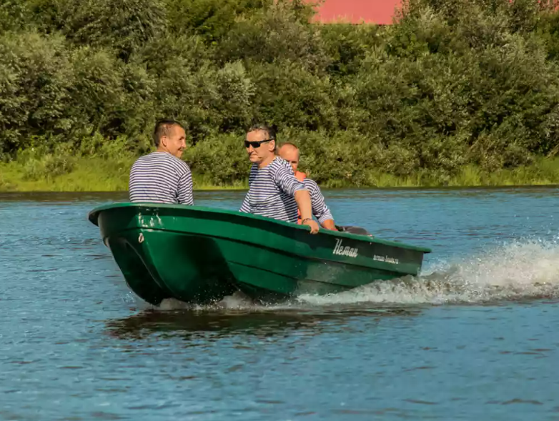 Стеклопластиковая лодка Neman-340 (тримаран) в Электростали