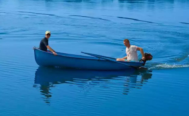 Стеклопластиковая лодка Омуль в Электростали