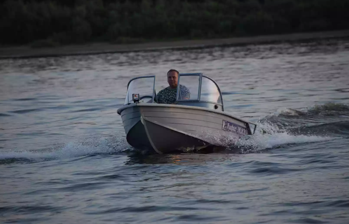 Алюминиевая лодка Wyatboat-390 DCM в Электростали