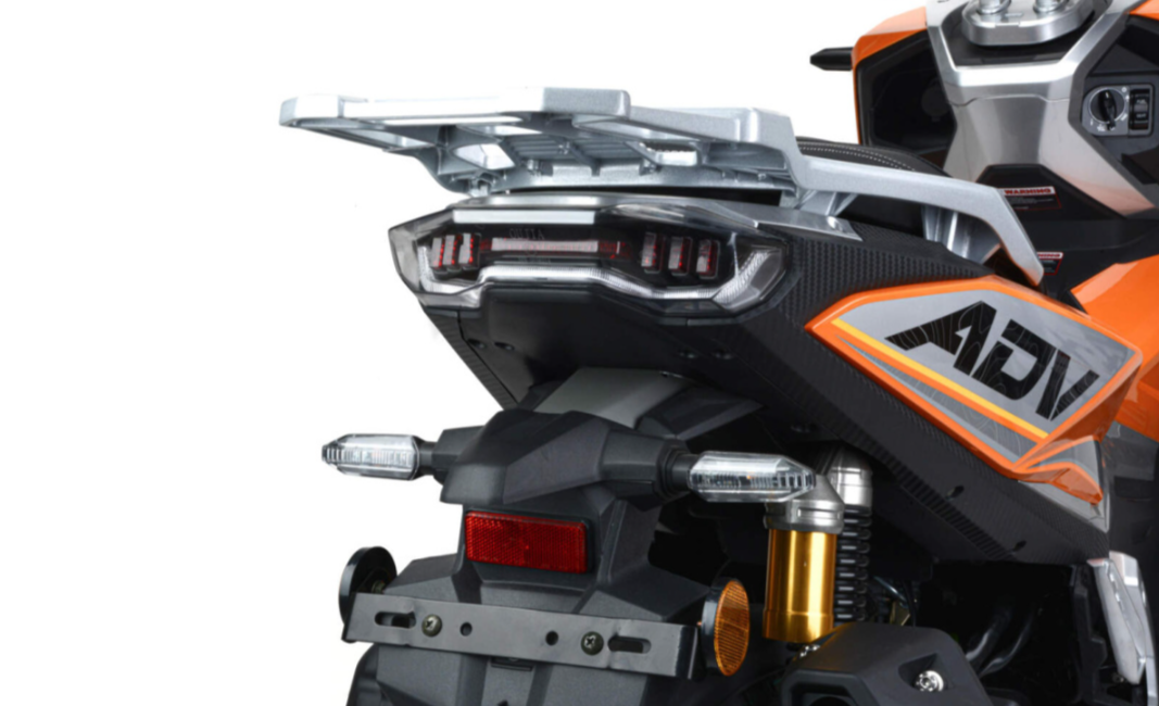 Скутер MOTOLAND (МОТОЛЕНД) T-MAX 150 в Электростали