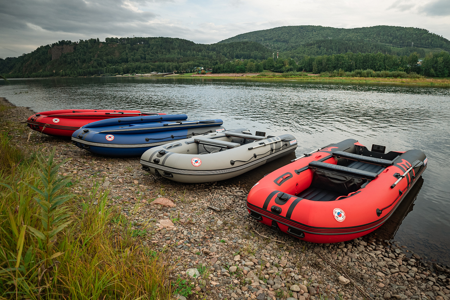 Лодка MISHIMO RIVER FJET PRO 400 под водомет в Электростали