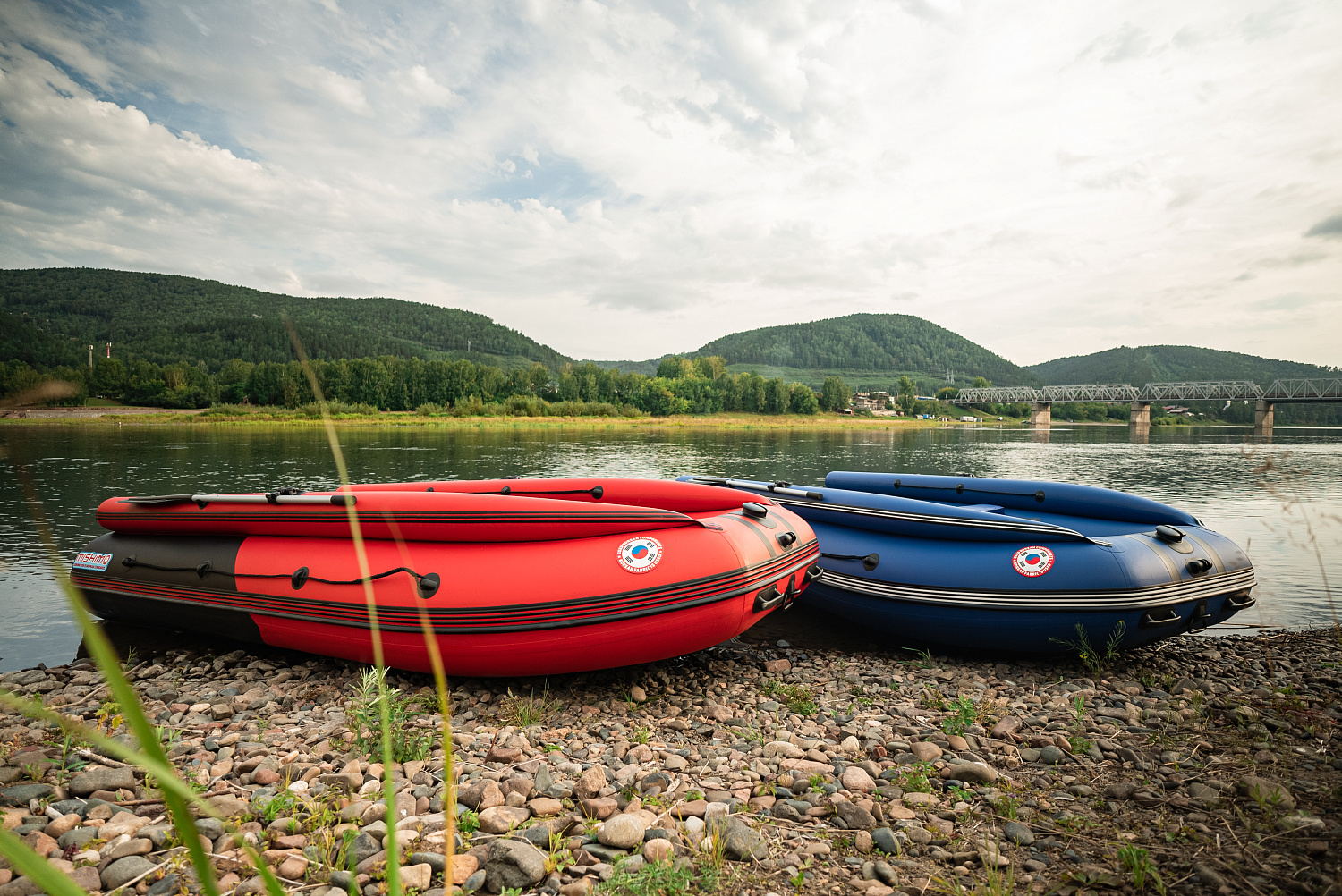 Лодка MISHIMO RIVER FJET PRO 400 под водомет в Электростали