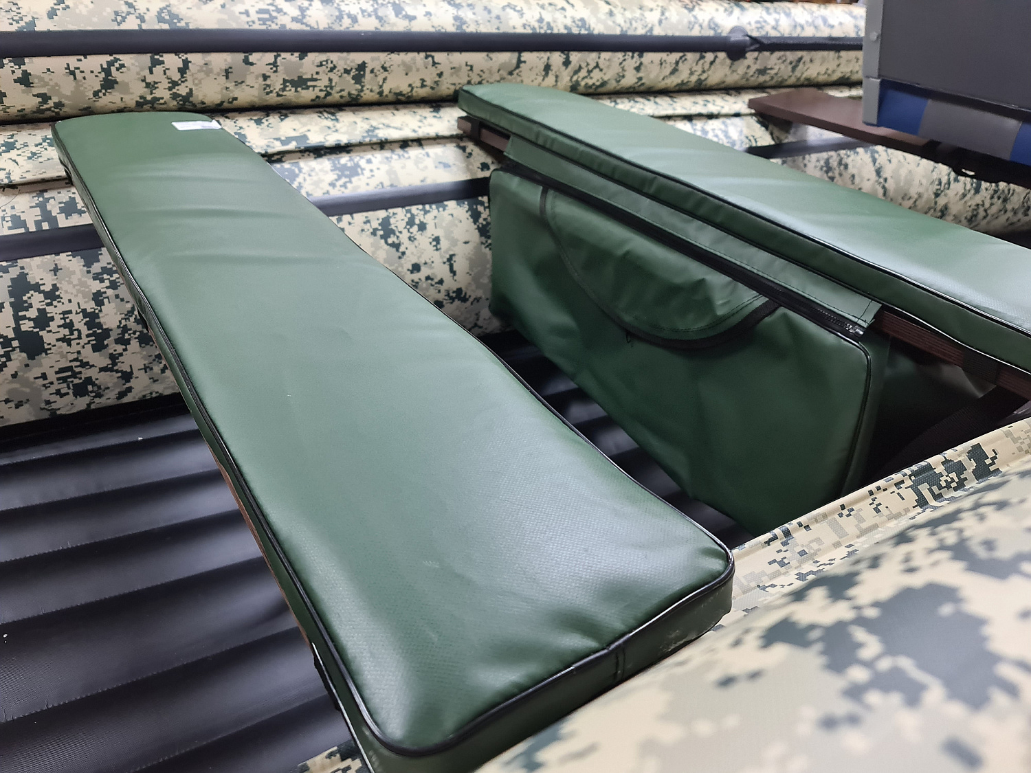 КОМПЛЕКТ МЯГКИХ НАКЛАДОК С СУМКОЙ ДЛЯ ЛОДОК 110Х20 ЗЕЛЕНЫЙ в Электростали