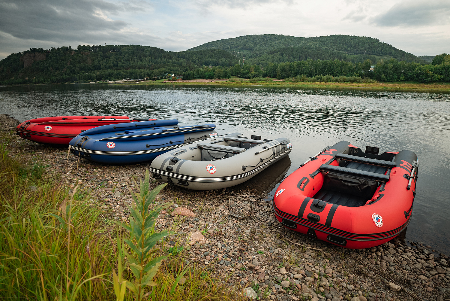 Лодка MISHIMO RIVER FJET PRO 400 под водомет в Электростали